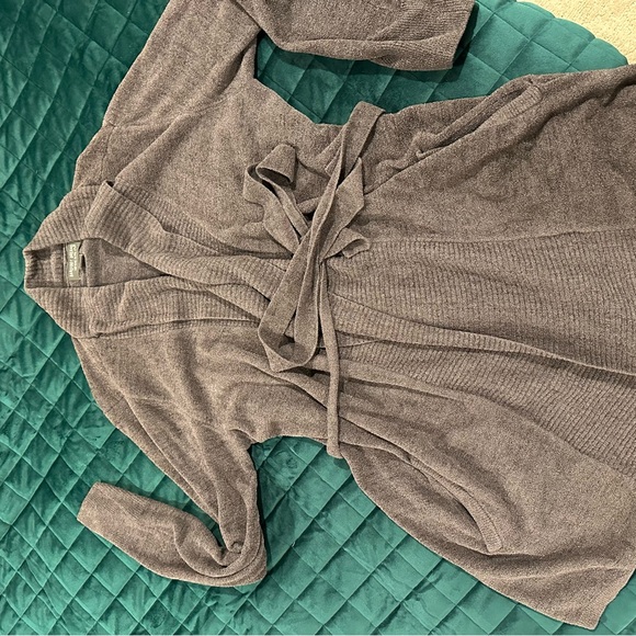 Barefoot Dreams Cozychic Ultralite tie front cardigan with pockets size M EUC - Picture 8 of 8